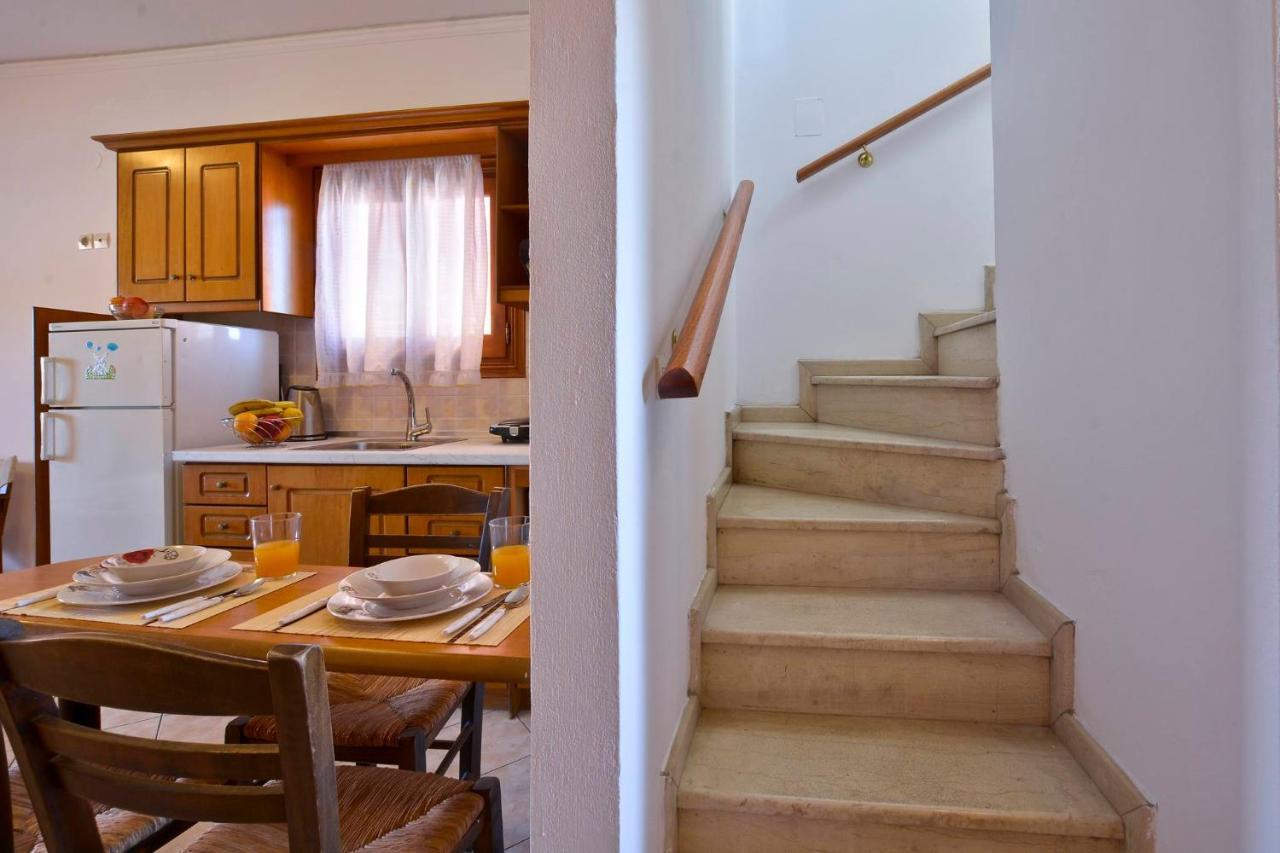 Louvros Apartments Sidárion Dış mekan fotoğraf