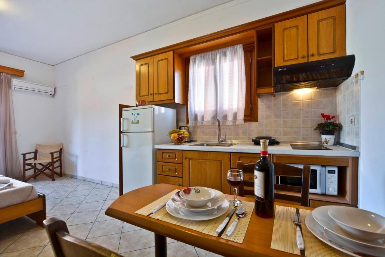 Louvros Apartments Sidárion Dış mekan fotoğraf