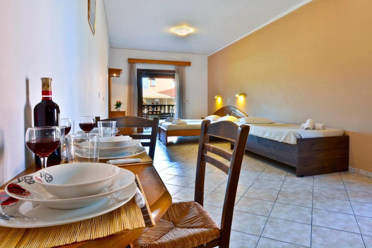 Louvros Apartments Sidárion Dış mekan fotoğraf