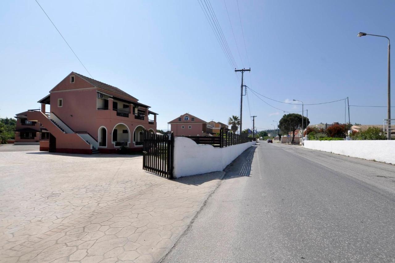 Louvros Apartments Sidárion Dış mekan fotoğraf